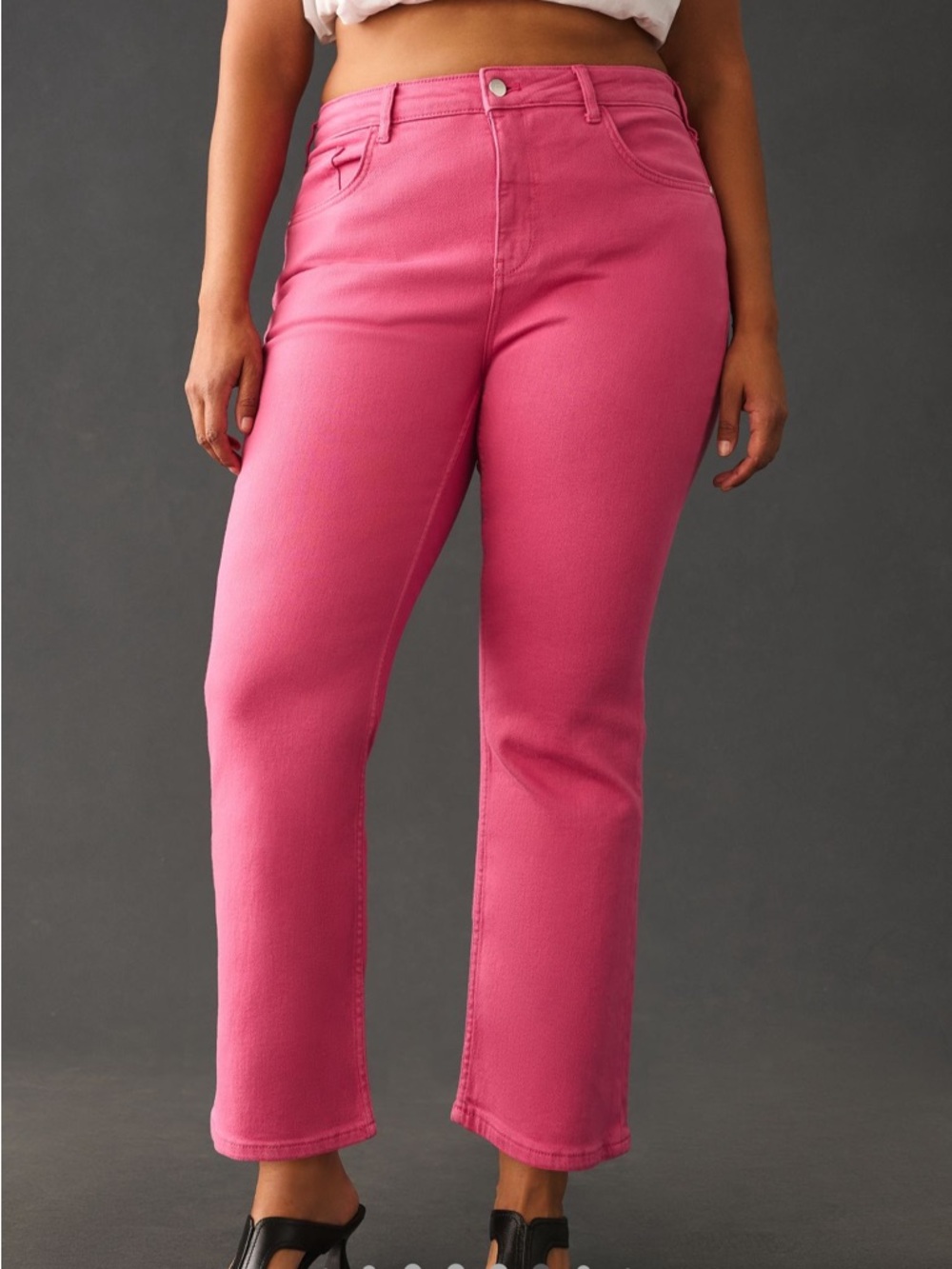 Pilcro by Anthro Yaya cropped flare jeans in bright pink, size 26W - Picture 2 of 8